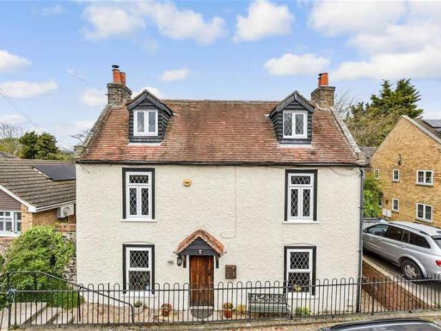 Farm for sale in West Dumpton, Acol