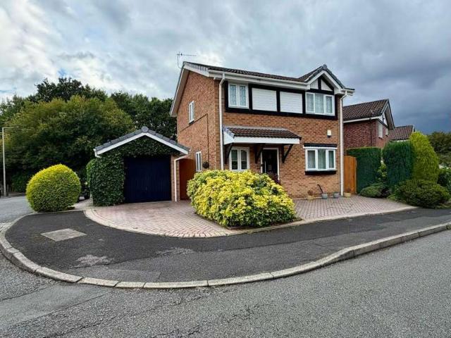 Farm for sale in Cheadle Hulme, Greater Manchester