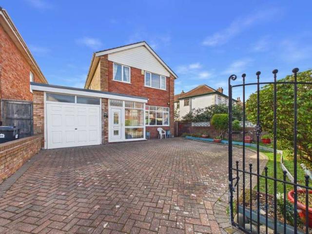 Farm for sale in Squires Gate