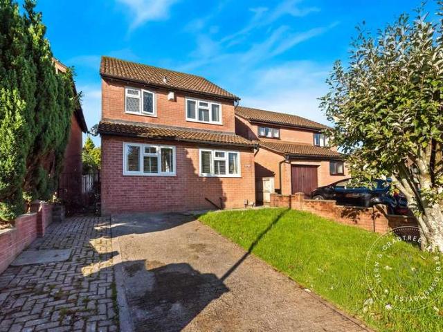 Farm for sale in St Fagans, Cardiff