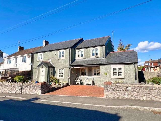 Farm for sale in Coychurch Lower, Coychurch