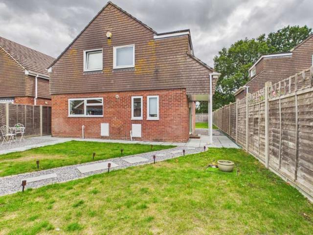 Farm for sale in Tadley, Priest Down