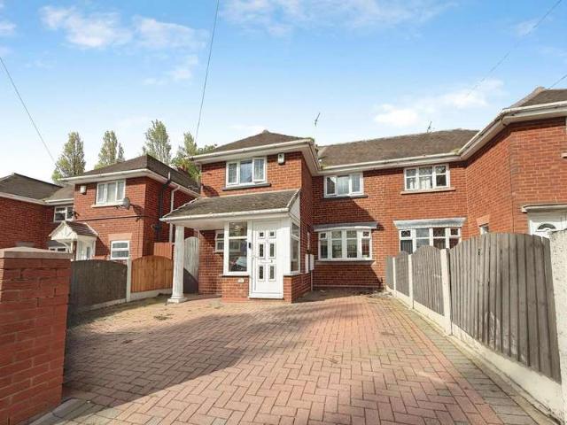 Farm for sale in Darlaston, West Midlands