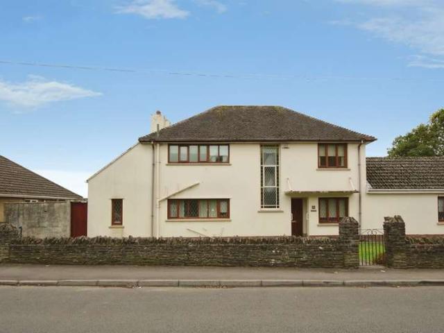 Farm for sale in Pyle, Kenfig Hill