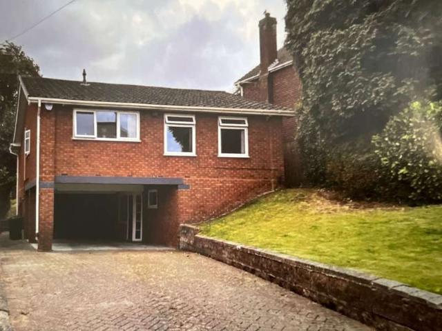 Farm for sale in Halesowen, West Midlands