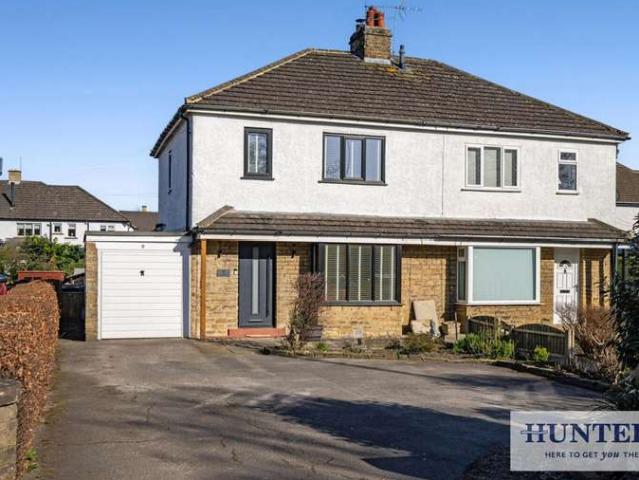 Farm for sale in Tranmere Park, Guiseley