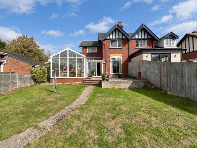 Farm for sale in School House, Gloucestershire