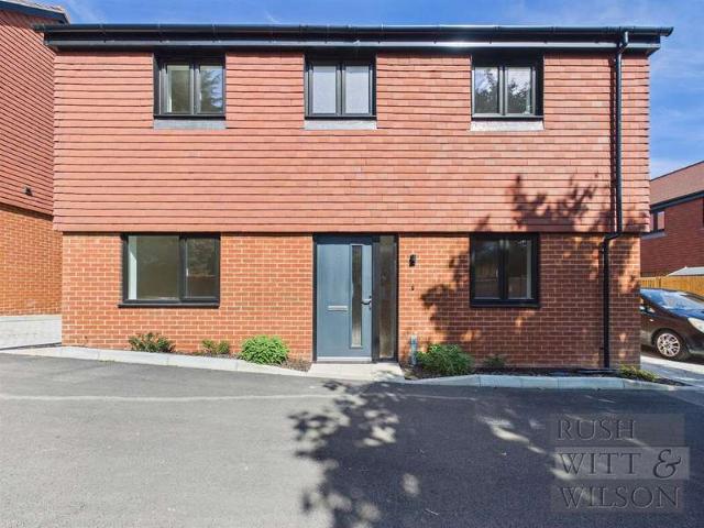 Farm for sale in Starr's Green, Rother