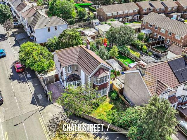Farm for sale in Emerson Park, Greater London