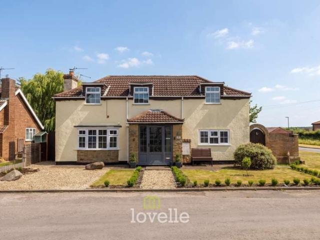 Farm for sale in North End, Ingleby
