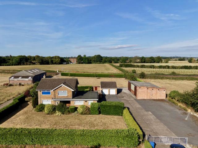 Farm for sale in Cottingham, East Riding Of Yorkshire