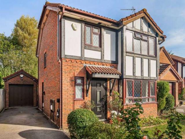 Farm for sale in Bishop's Cleeve, Tewkesbury