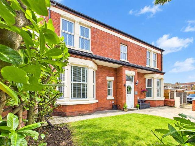 Farm for sale in Egremont, Liscard