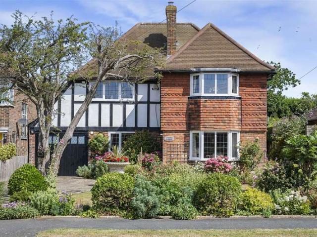 Farm for sale in Seaford, Iford