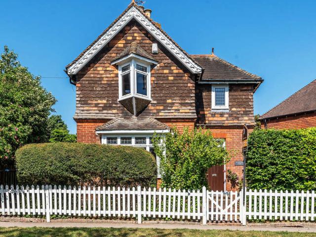 Farm for sale in The Butts, Kent