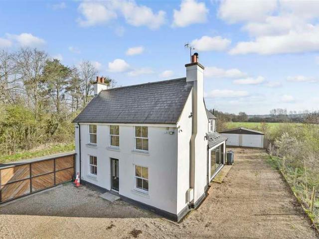 Farm for sale in Nutfield, Hillview