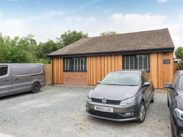 Farm for sale in Stourmouth, Ash