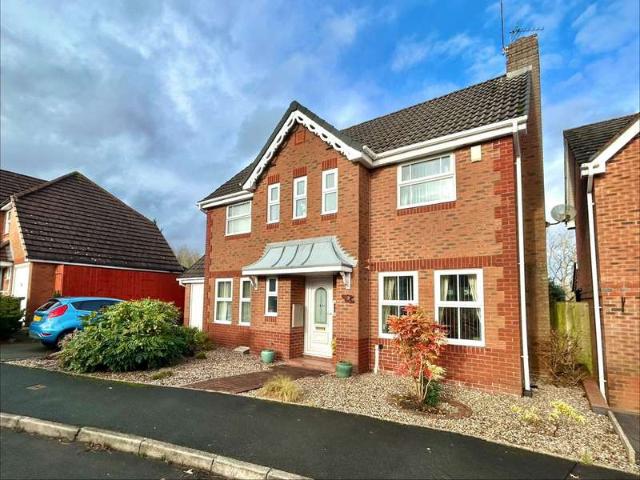 Farm for sale in Wrens Nest, Coseley