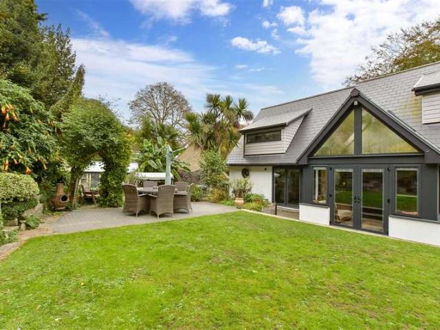 Farm for sale in Cowlease, Ventnor