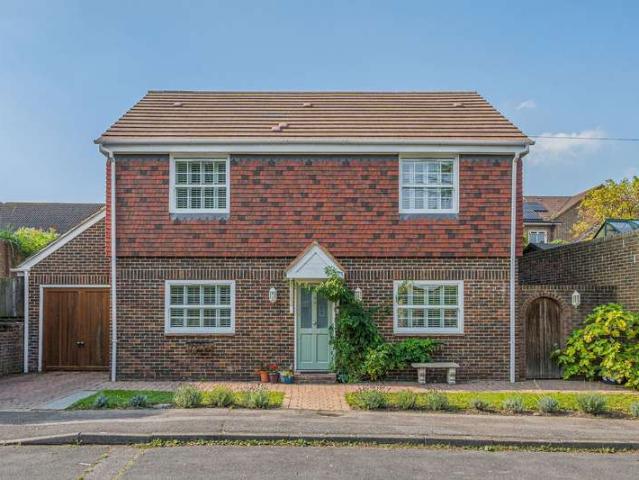 Farm for sale in Hillview, Surrey