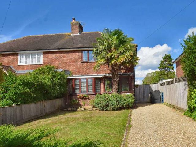 Farm for sale in Bessels Green, The Butts