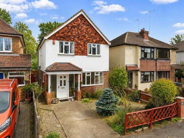 Farm for sale in Horley, Reigate and Banstead