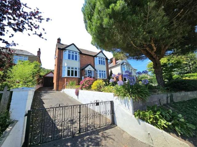 Farm for sale in Dursley, School House