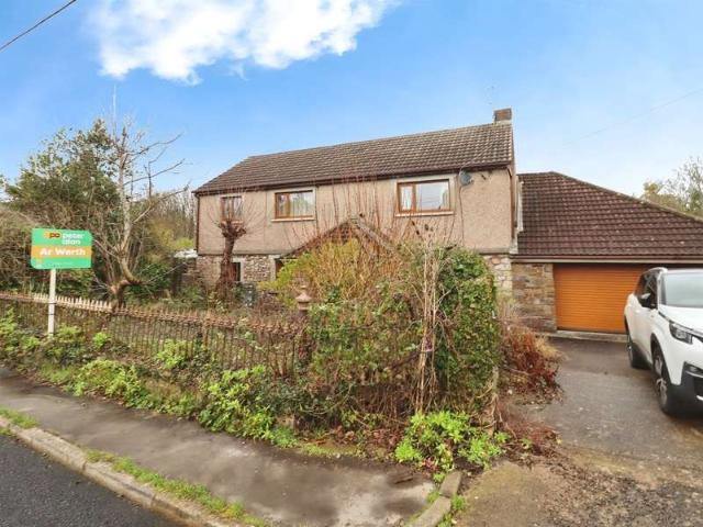 Farm for sale in Cornelly, Wales