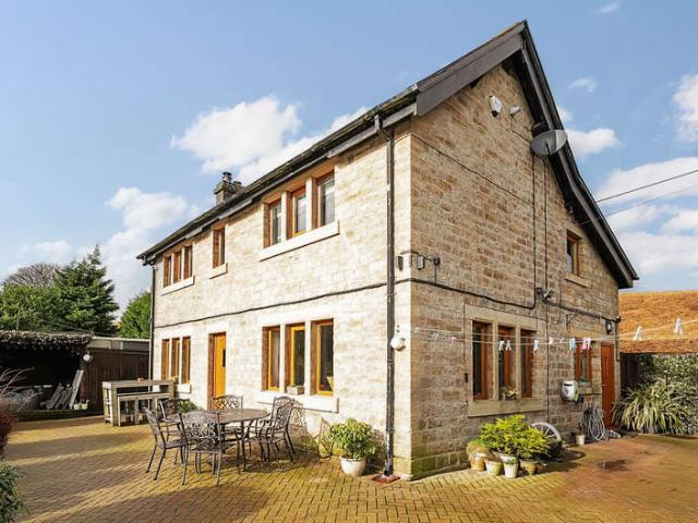 Farm for sale in Sowerby Bridge, Ripponden