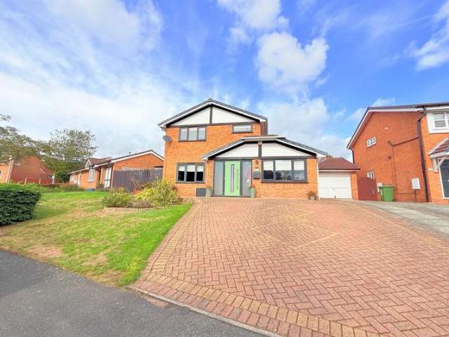 Farm for sale in Beechwood, Halton