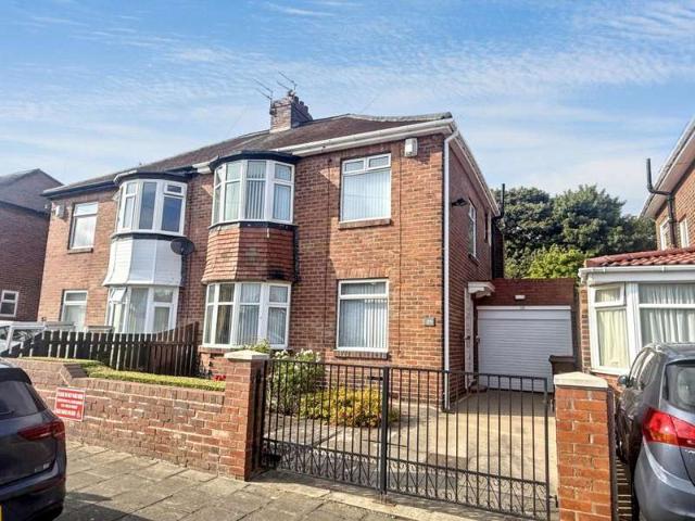 Farm for sale in Cowgate, Fenham