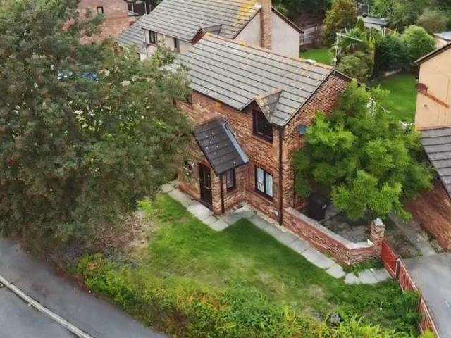 Farm for sale in Kinmel Bay, Wales
