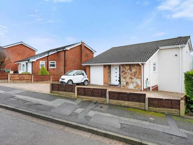 Farm for sale in Lee Bank, Greater Manchester