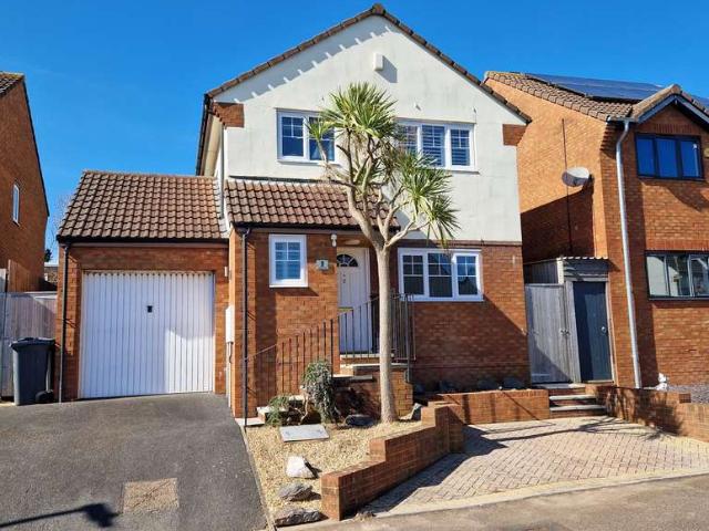 Farm for sale in Hulham, Budlake