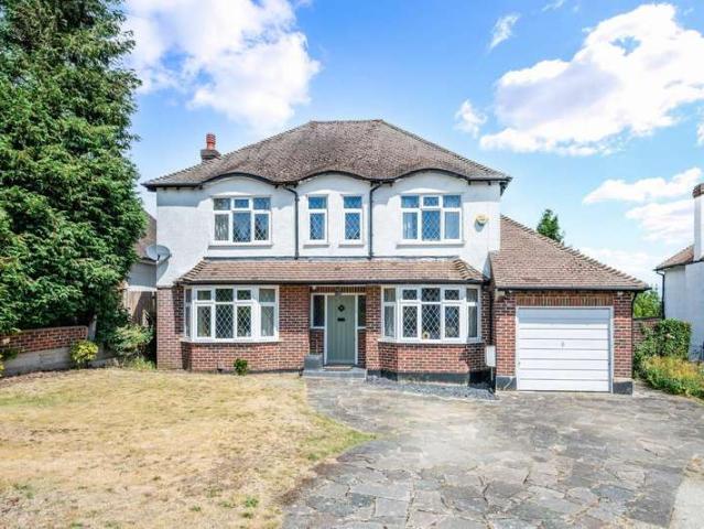 Farm for sale in Tattenham Corner, Red Hill