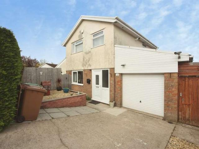 Farm for sale in Mornington Meadows, Bedwas