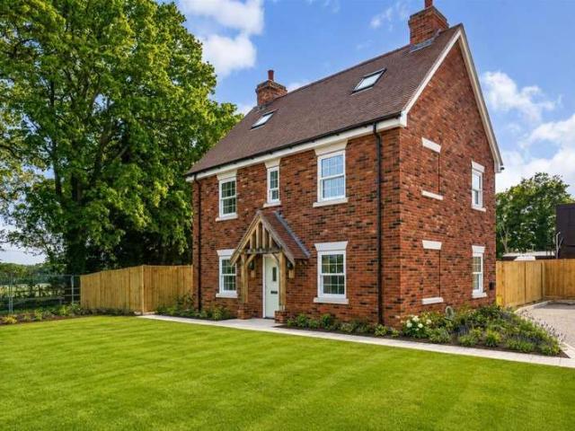 Farm for sale in Hillstreet, New Forest