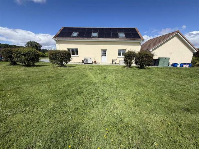 Farm for sale in Easton-in-gordano, North Somerset