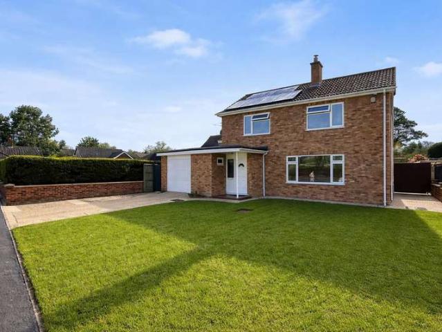 Farm for sale in Thetford, East Tuddenham