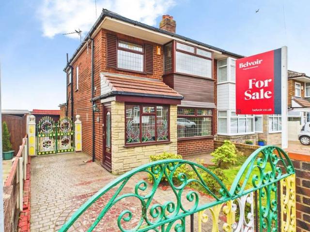 Farm for sale in Nutgrove, St Helens