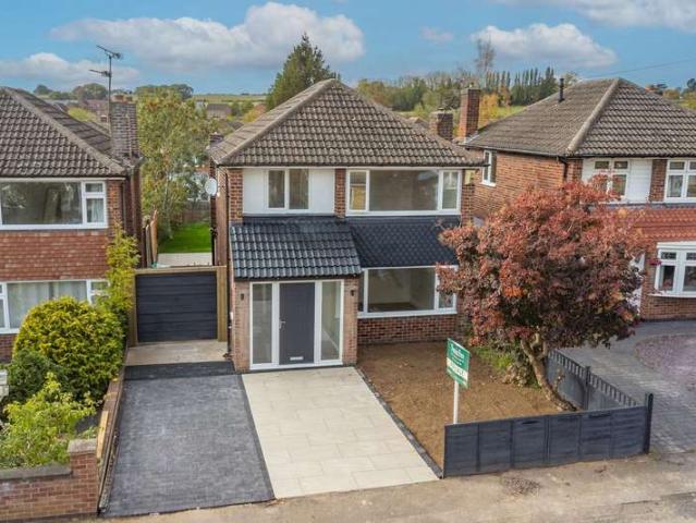 Farm for sale in Barton In Fabis, East Midlands