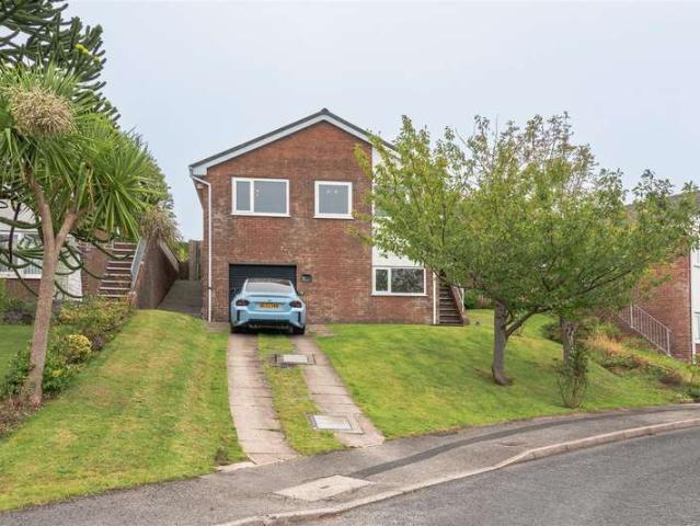 Farm for sale in Roose, Stank