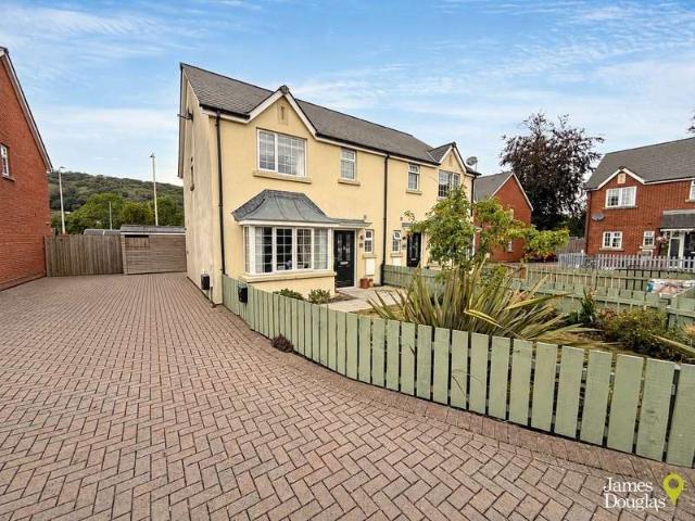Farm for sale in Hawthorn, Pontypridd