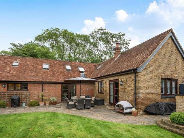 Farm for sale in Cow Roast, Pouchen End