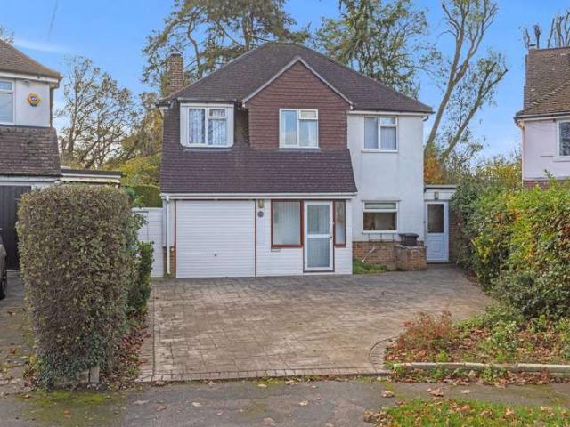 Farm for sale in Pachesham Park, Surrey
