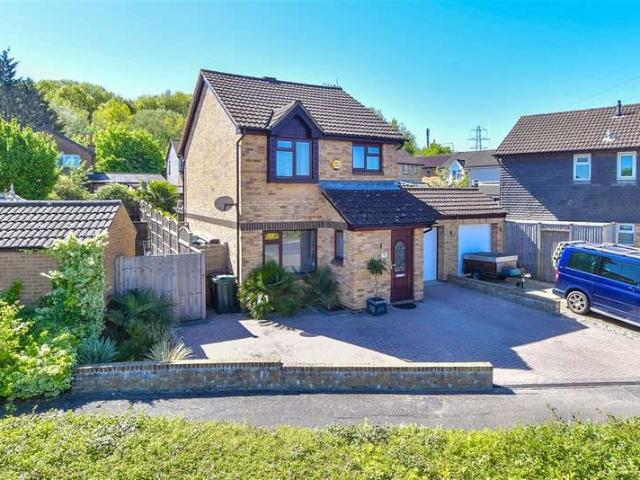 Farm for sale in Bridgefield, Kent