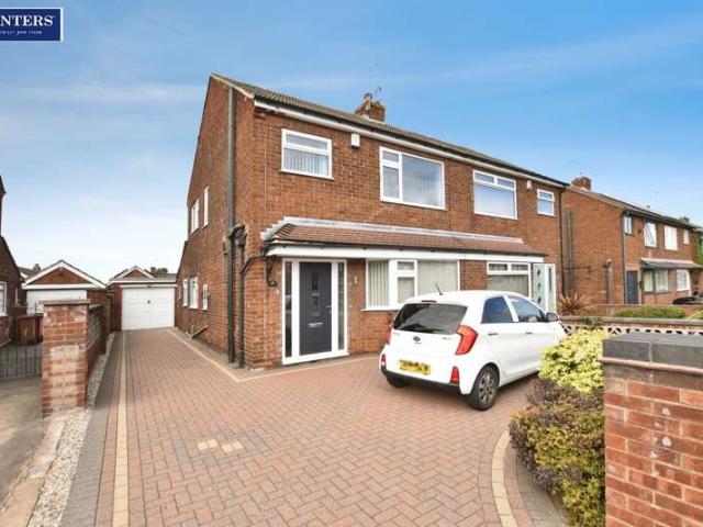 Farm for sale in Yaddlethorpe, Lincoln Gardens