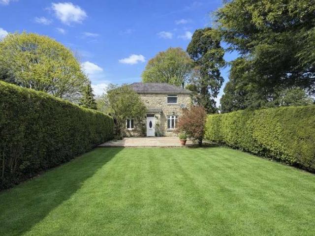 Farm for sale in Robertstown, Trecynon