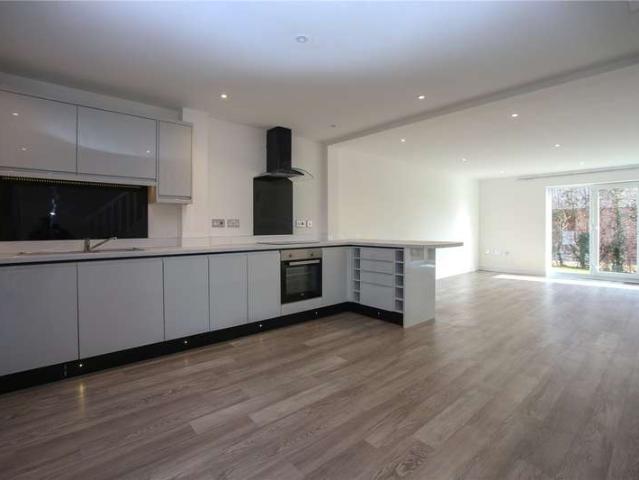 Farm for rent in Aston Cross, Tewkesbury