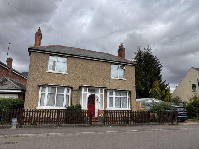 Farm for rent in Rothwell